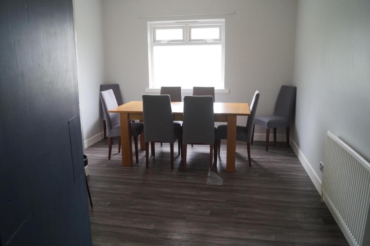 Garnock 3 Apartment Beith Exterior photo